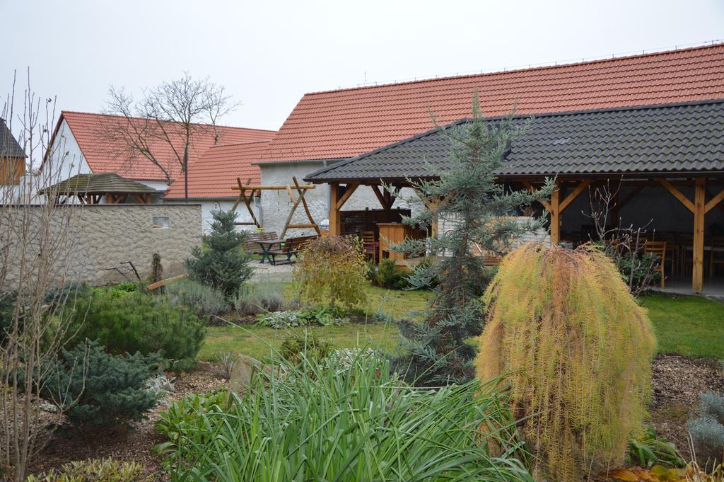 Statek 3 - Wellness & Spa Hluboká nad Vltavou Exterior foto