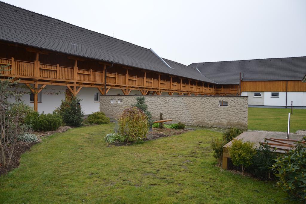 Statek 3 - Wellness & Spa Hluboká nad Vltavou Exterior foto