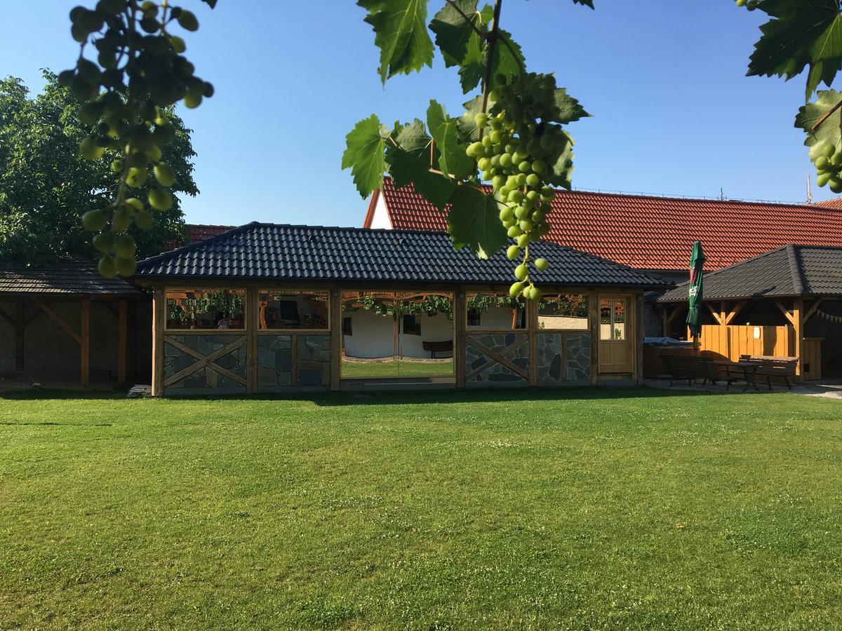 Statek 3 - Wellness & Spa Hluboká nad Vltavou Exterior foto