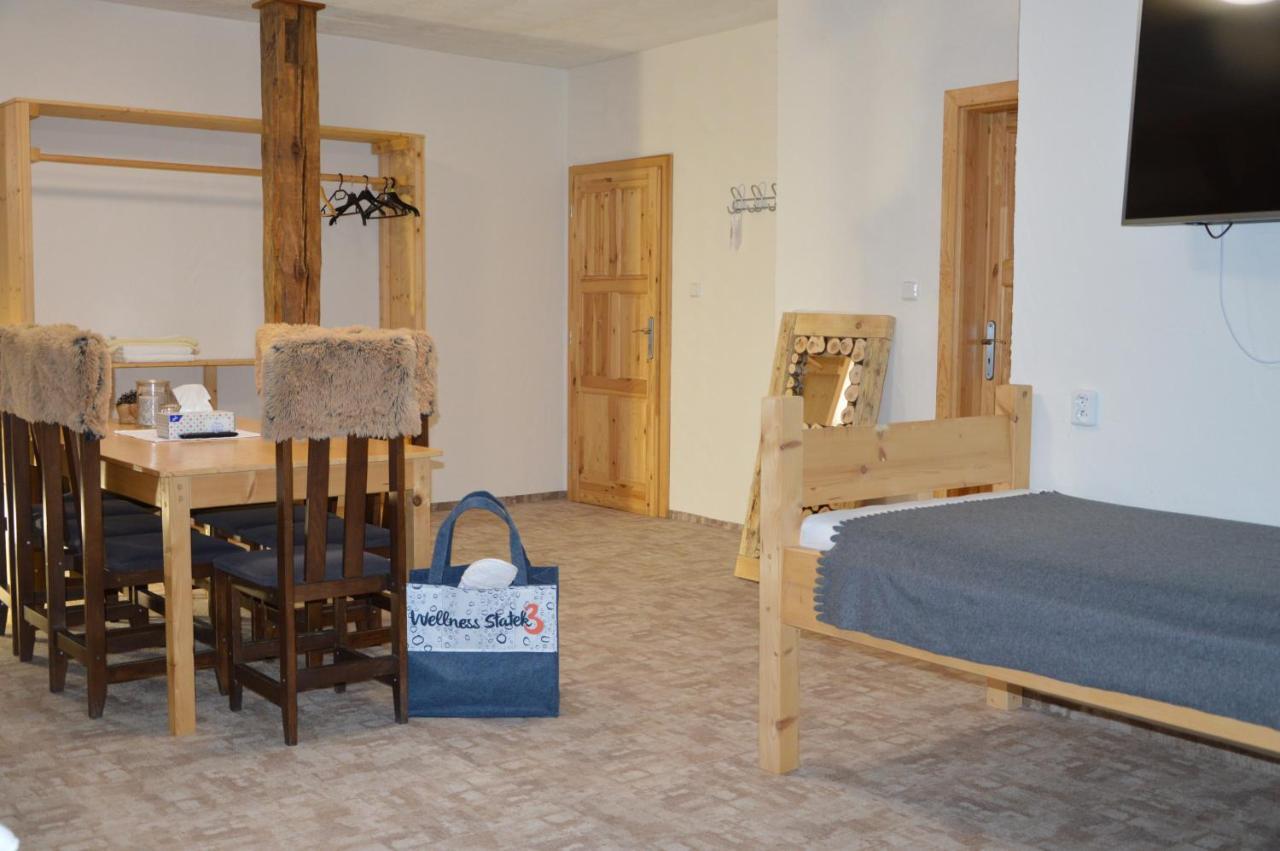 Statek 3 - Wellness & Spa Hluboká nad Vltavou Exterior foto